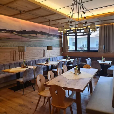 菲林茵维尔特尔酒店 3* Kirchheim im Innkreis