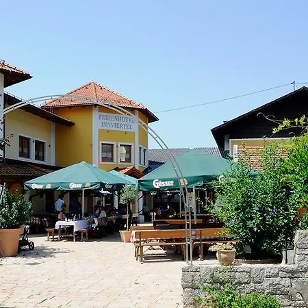 菲林茵维尔特尔酒店 3* Kirchheim im Innkreis